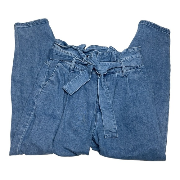 Who What Wear Denim - Who What Wear Belted Pleat High Rise Skinny Jean Size 6